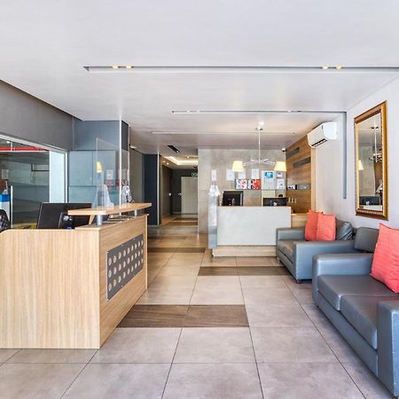 Backup-Powered Colourfull City Balcony Apartment Cape Town Bagian luar foto