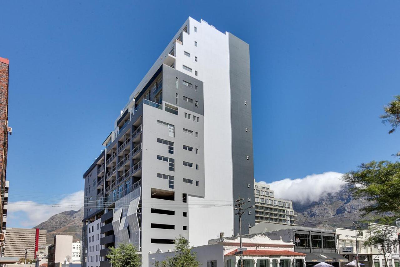 Backup-Powered Colourfull City Balcony Apartment Cape Town Bagian luar foto