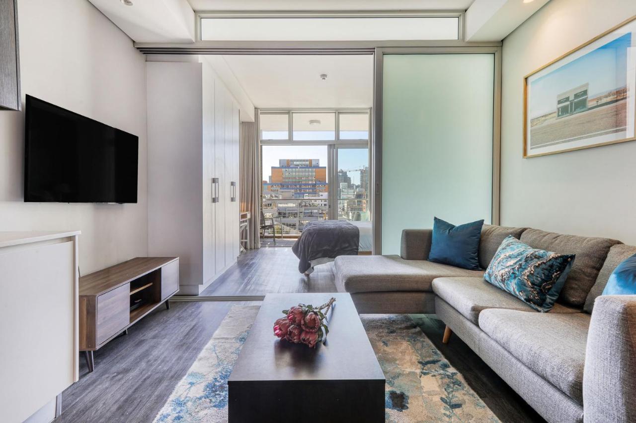 Backup-Powered Colourfull City Balcony Apartment Cape Town Bagian luar foto